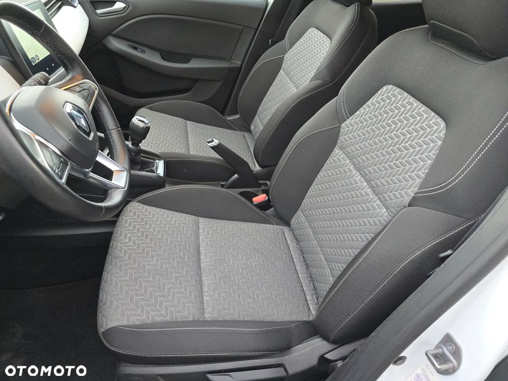Renault Clio TCe 90 INTENS - 16