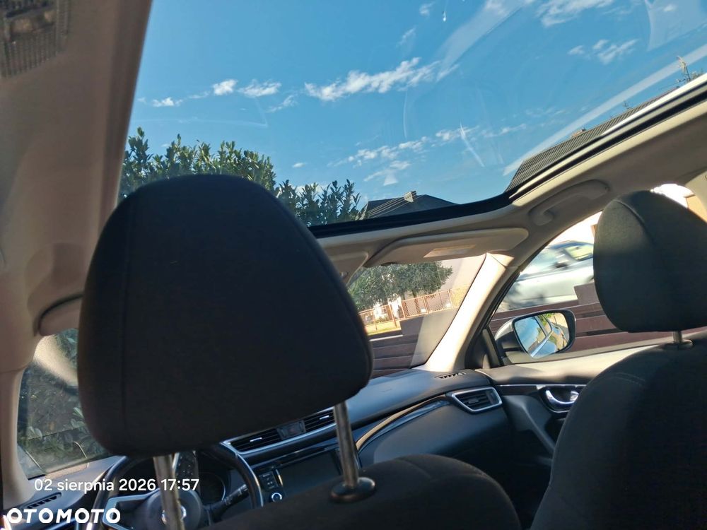 Nissan Qashqai 1.3 DIG-T N-Connecta - 10