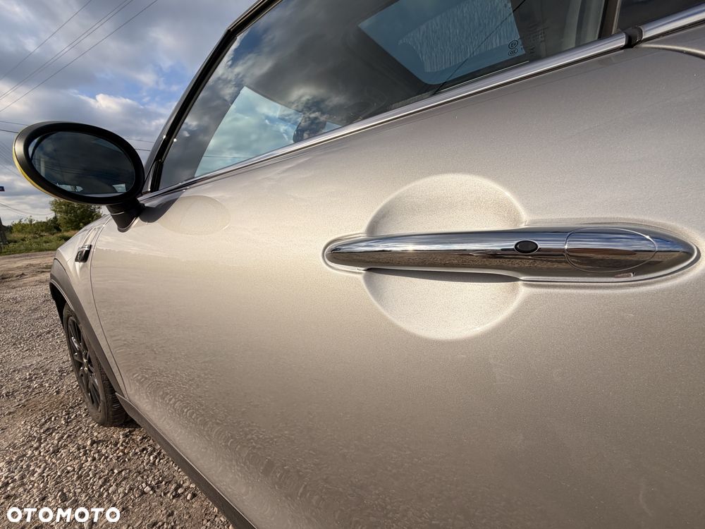 MINI Cooper SE Essential Trim - 29