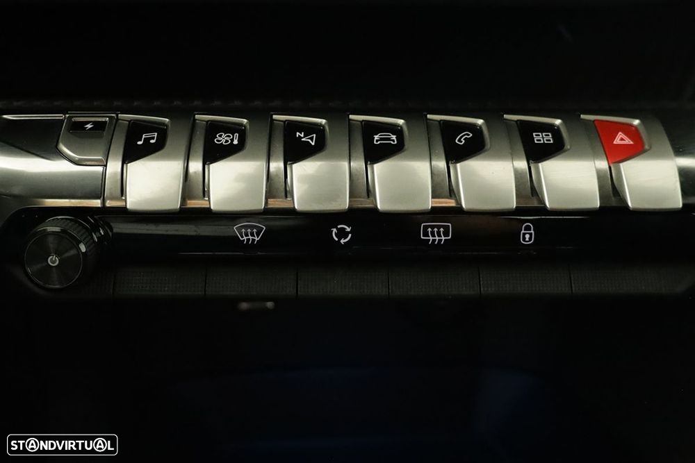 Peugeot 3008 1.6 Hybrid Allure e-EAT8 - 13