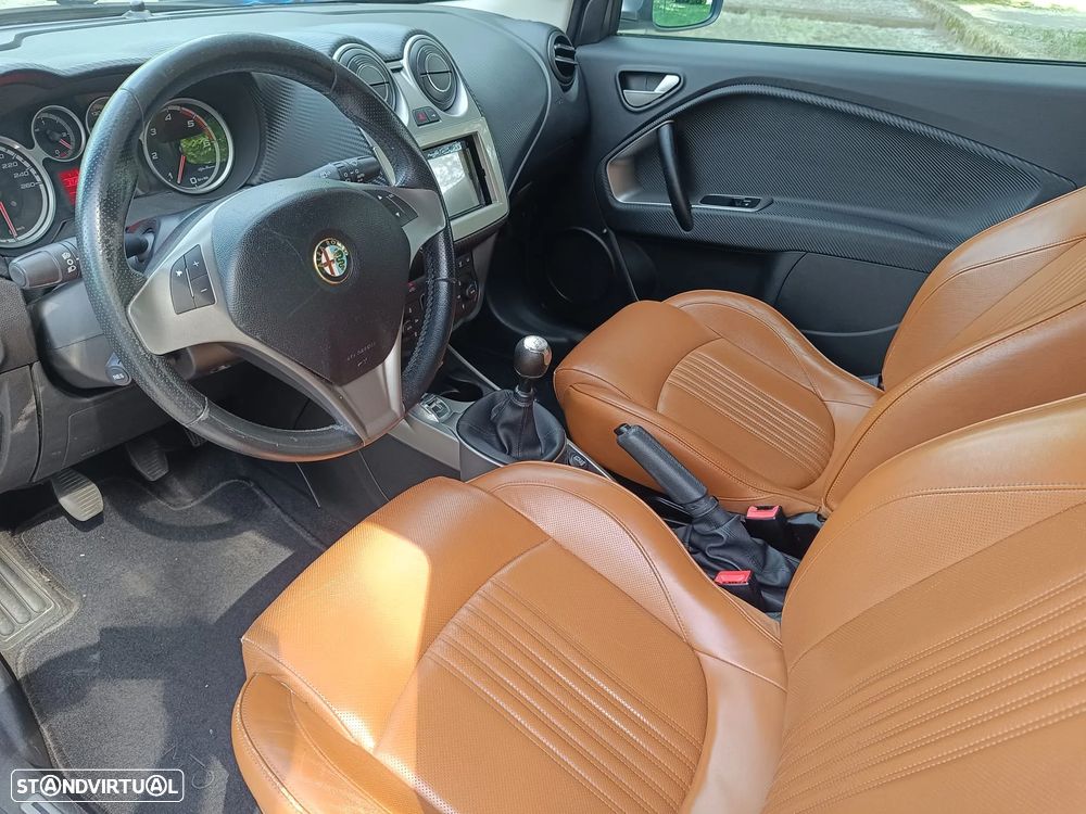 Alfa Romeo MiTo 1.3 JTD Distinctive - 8