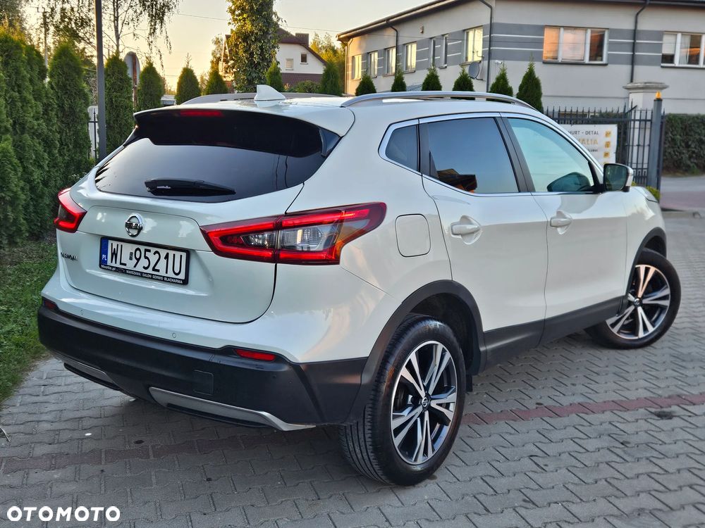 Nissan Qashqai 1.2 DIG-T N-Connecta Xtronic EU6 - 4
