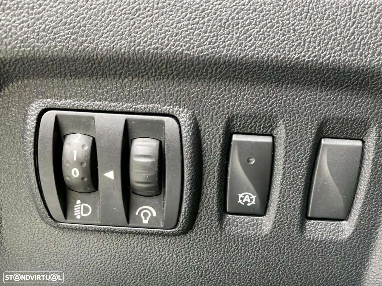 Renault Captur 1.5 dCi Exclusive - 24