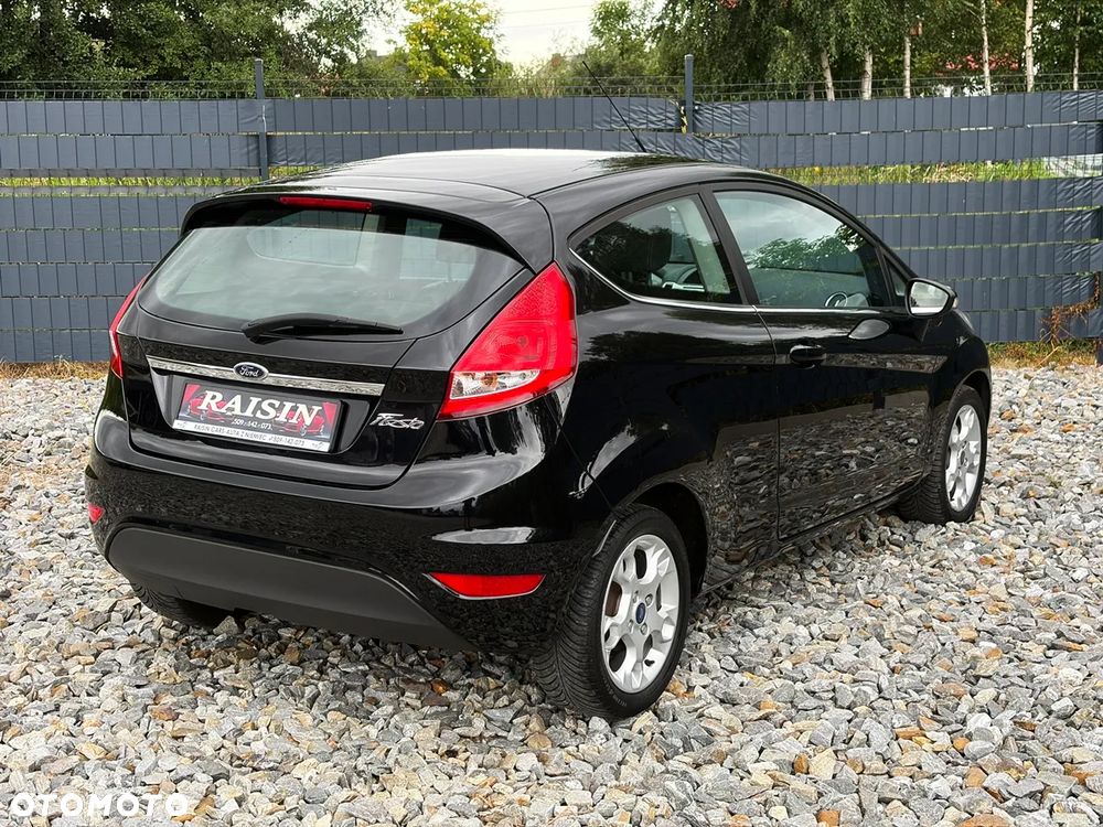 Ford Fiesta 1.25 Titanium X - 20