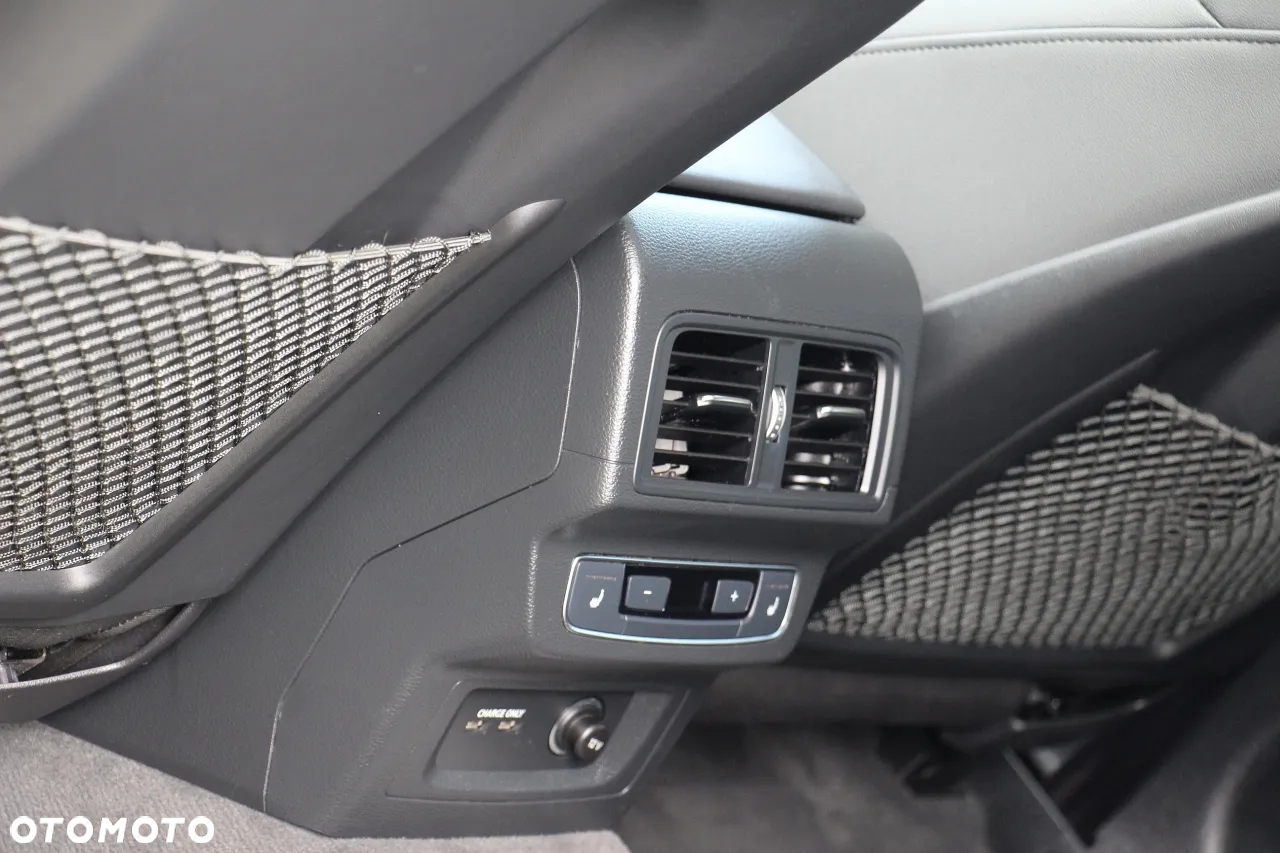 Audi Q5 45 TFSI quattro S tronic S line business - 23