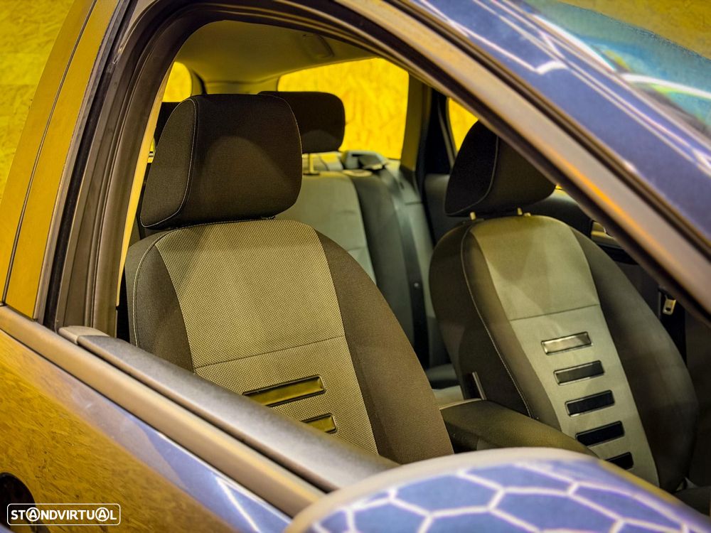 Ford Focus SW 1.6 TDCi Ghia - 17