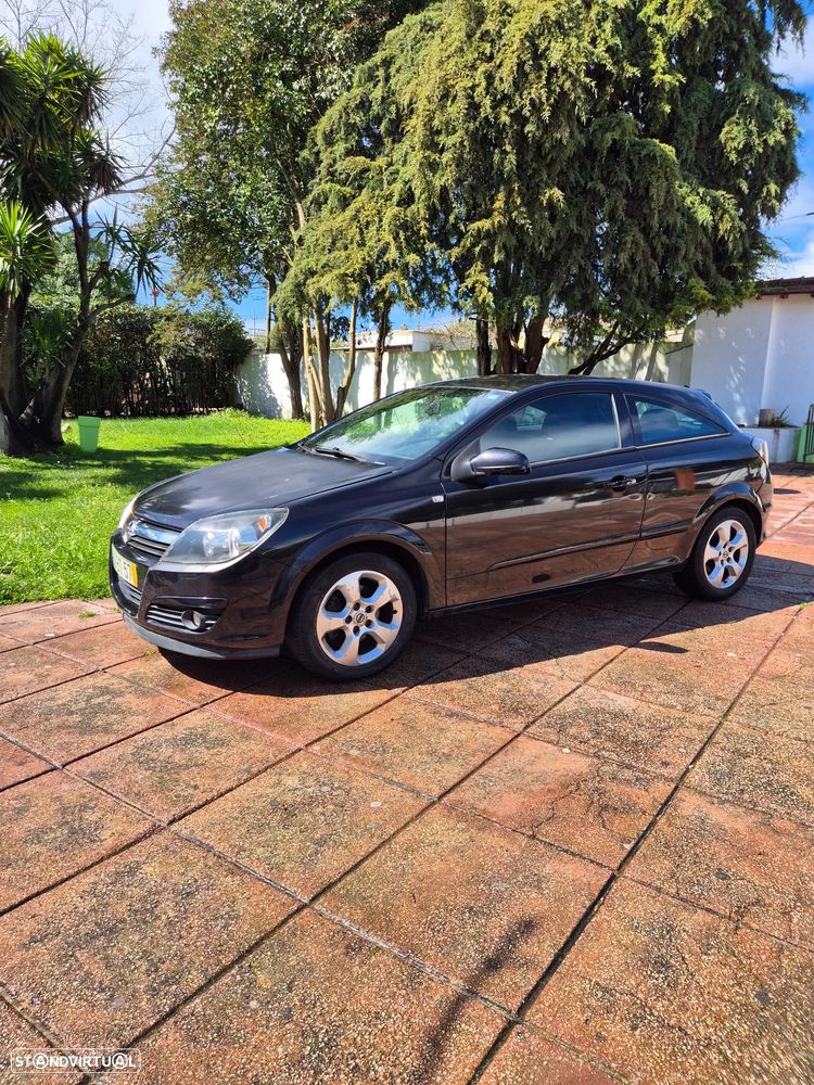 Opel Astra GTC 1.3 CDTI - 1