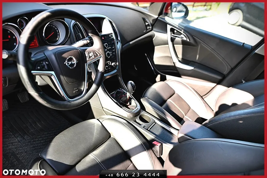Opel Astra IV 2.0 CDTI Cosmo - 19