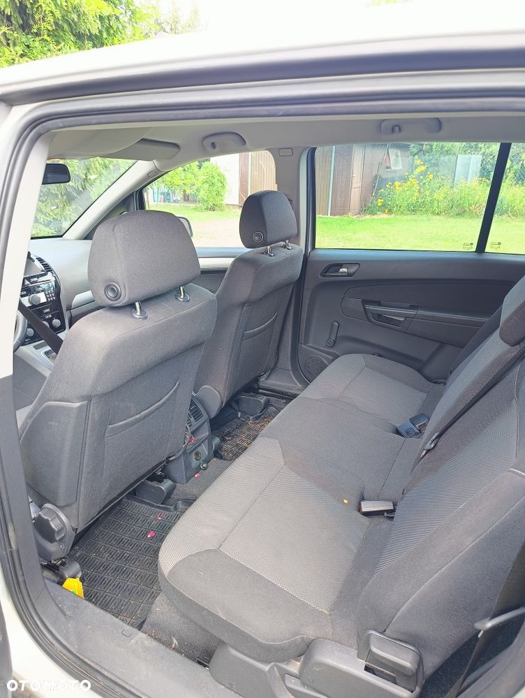 Opel Zafira - 6