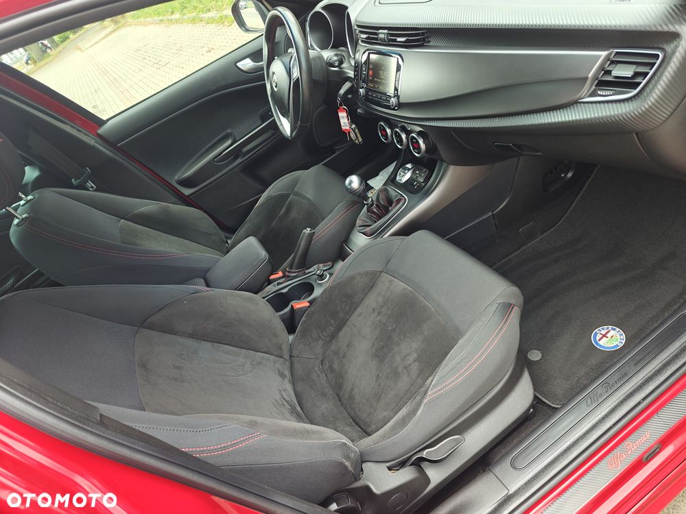 Alfa Romeo Giulietta 1.6 JTDM 16V - 30