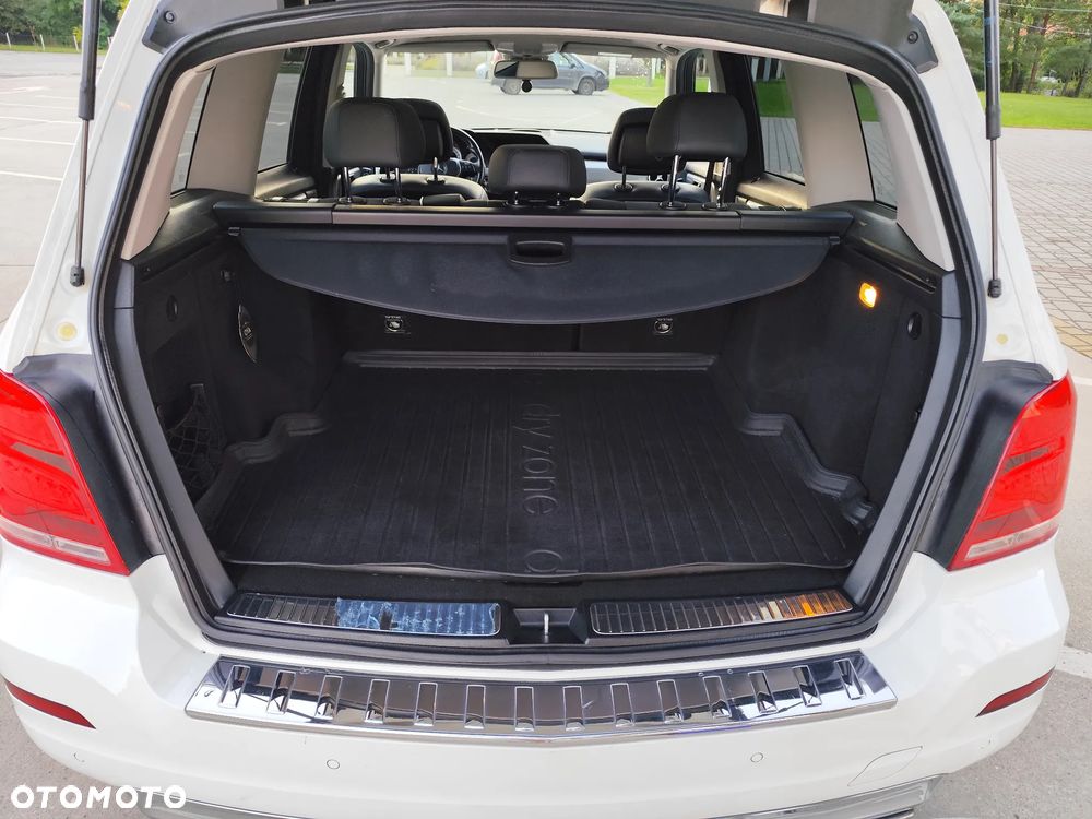 Mercedes-Benz GLK - 22