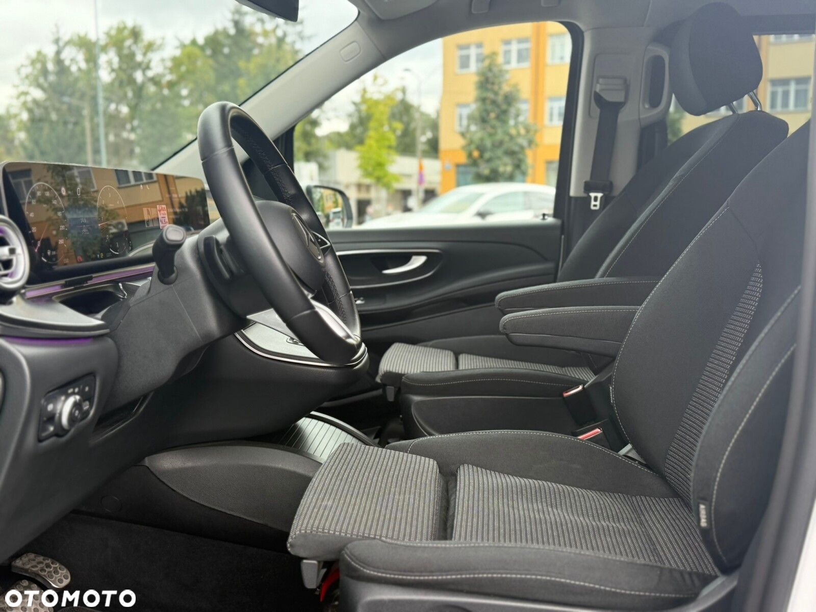 Mercedes-Benz Klasa V 250 d 9G-Tronic Style (d³ugi) - 15