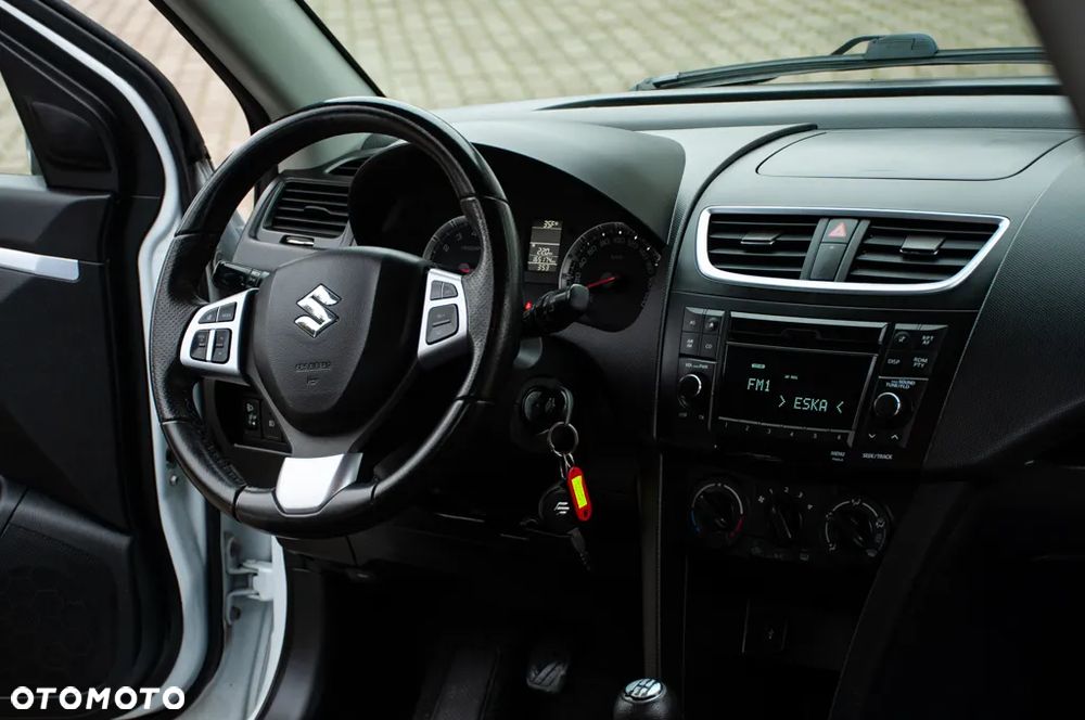 Suzuki Swift 1.2 X-TRA - 36