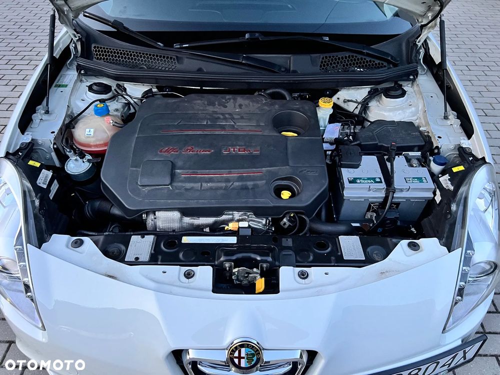 Alfa Romeo Giulietta 2.0 JTDM Distinctive - 12