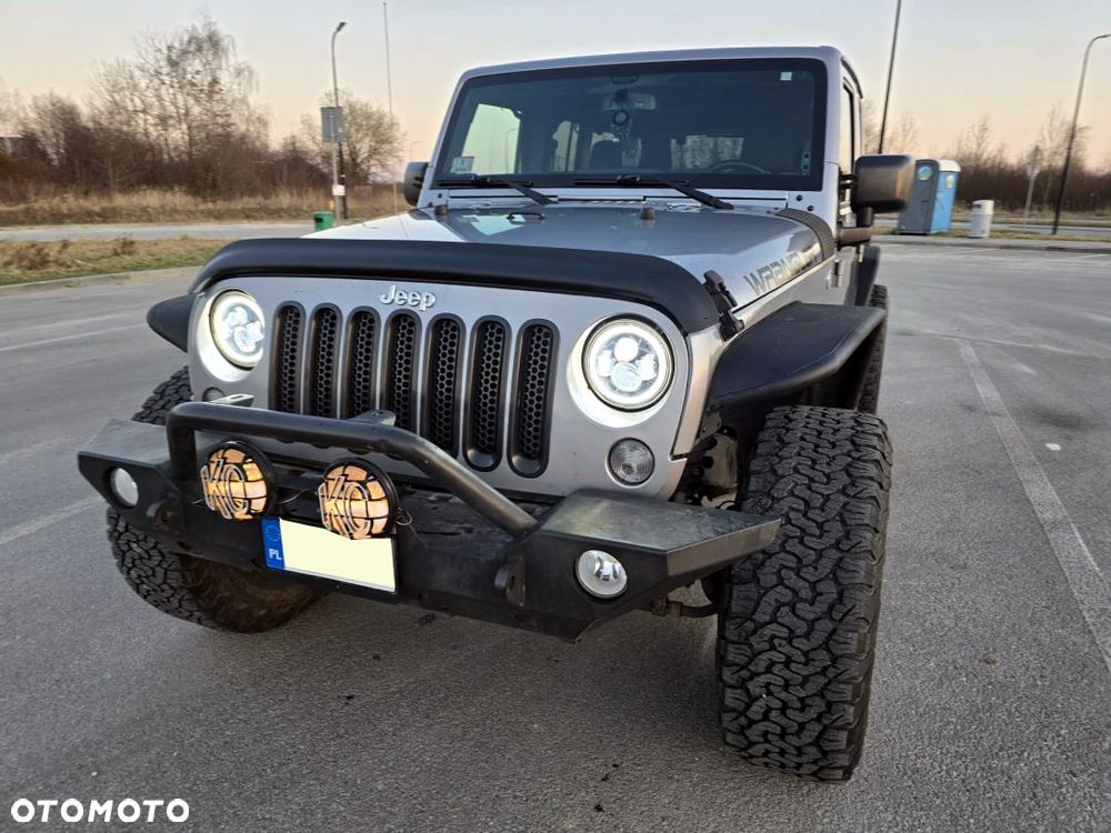 Jeep Wrangler 3.6 Unlim Sahara - 5