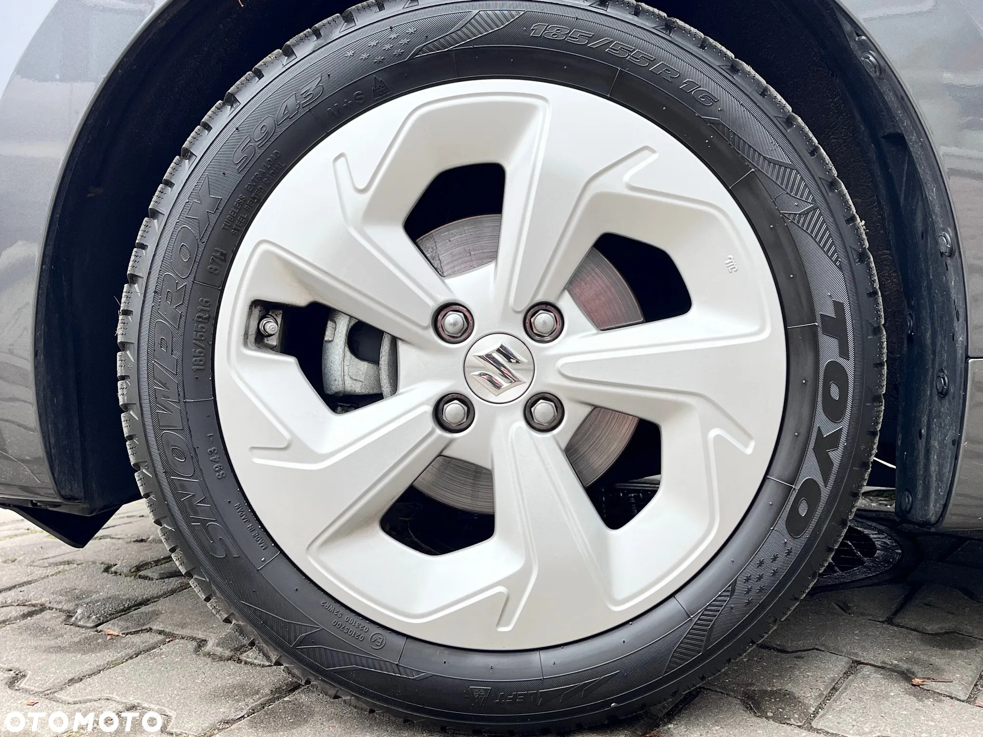 Suzuki Swift 1.2 Dualjet SHVS Premium Plus - 10