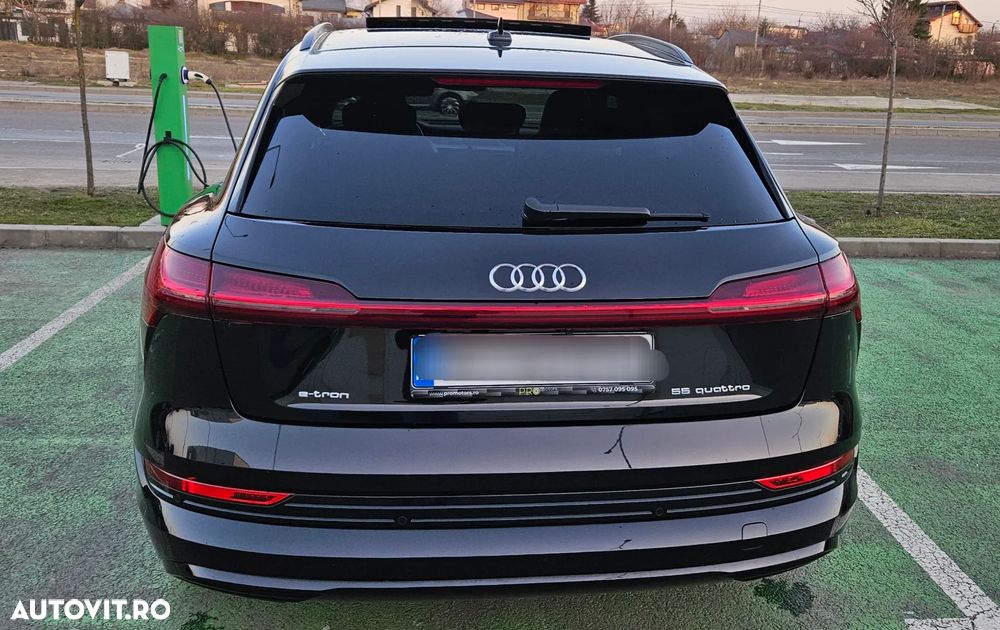 Audi e-tron quattro S - 6