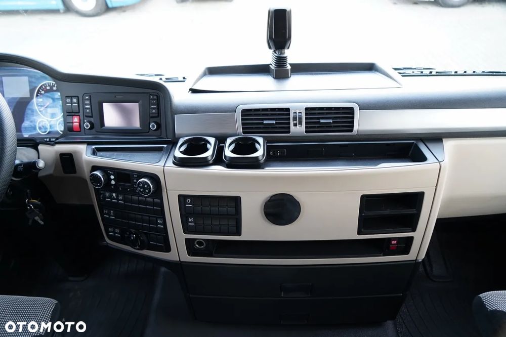 MAN TGX 18.500 / MEGA /  LOW DECK /  XLX / RETARDER / NAVI / PO KONTRAKCIE SERWISOWYM / SPROWADZONY - 30