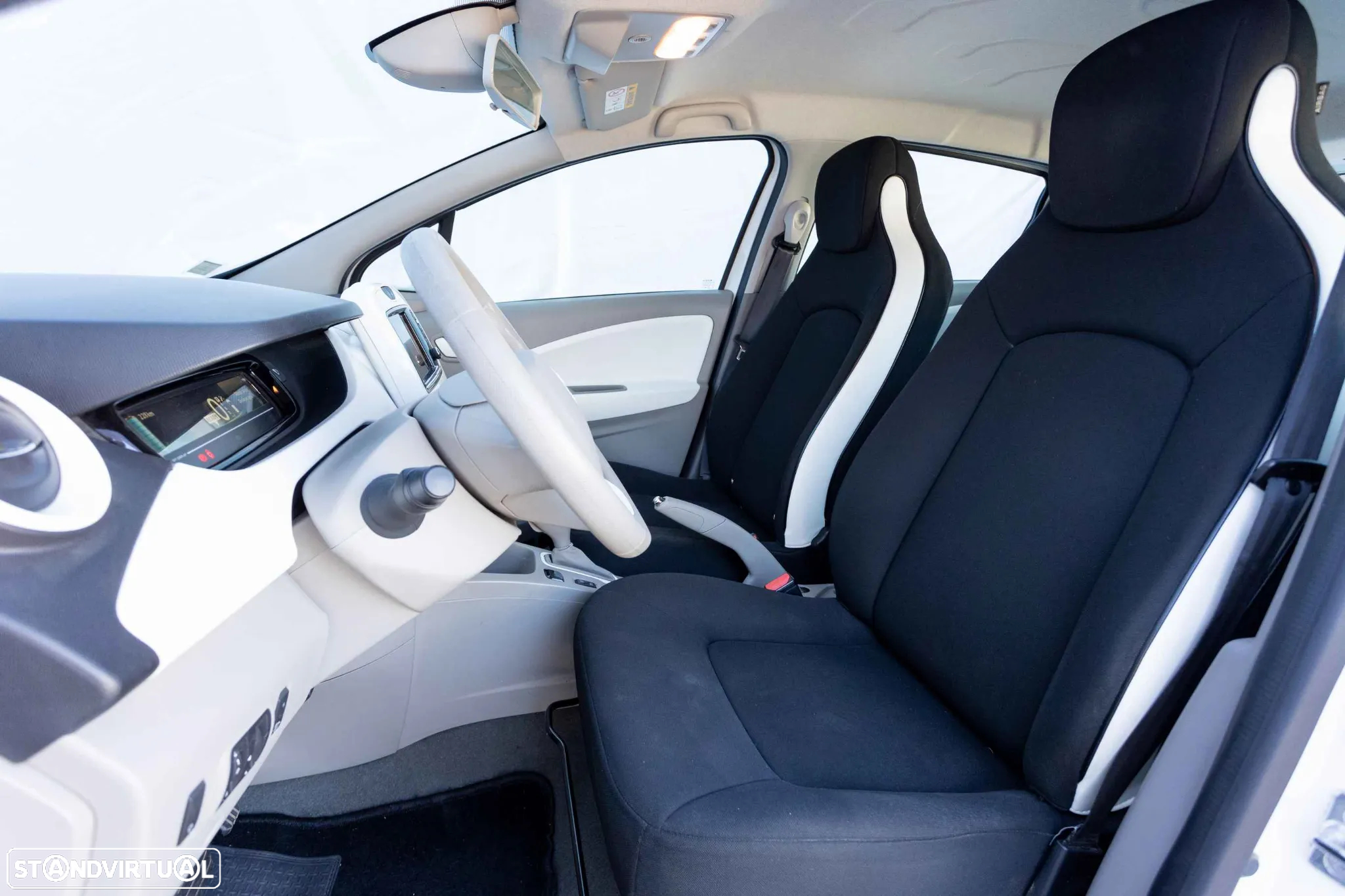 Renault Zoe (c/ Bateria) Life 40 Q90 - 29