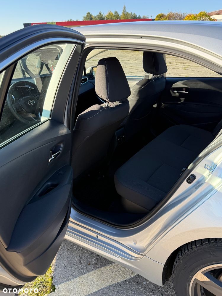 Toyota Corolla 1.8 Hybrid Comfort - 10