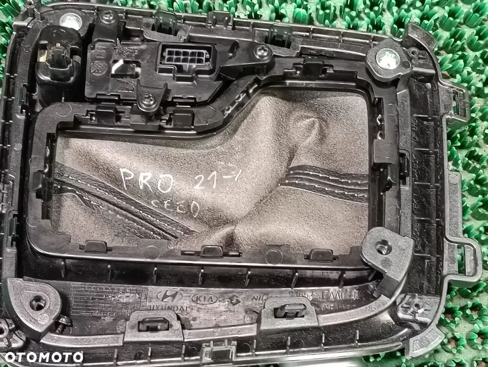 KIA PRO CEED od 2021r Gałka Mieszek RÓŻNE - 15