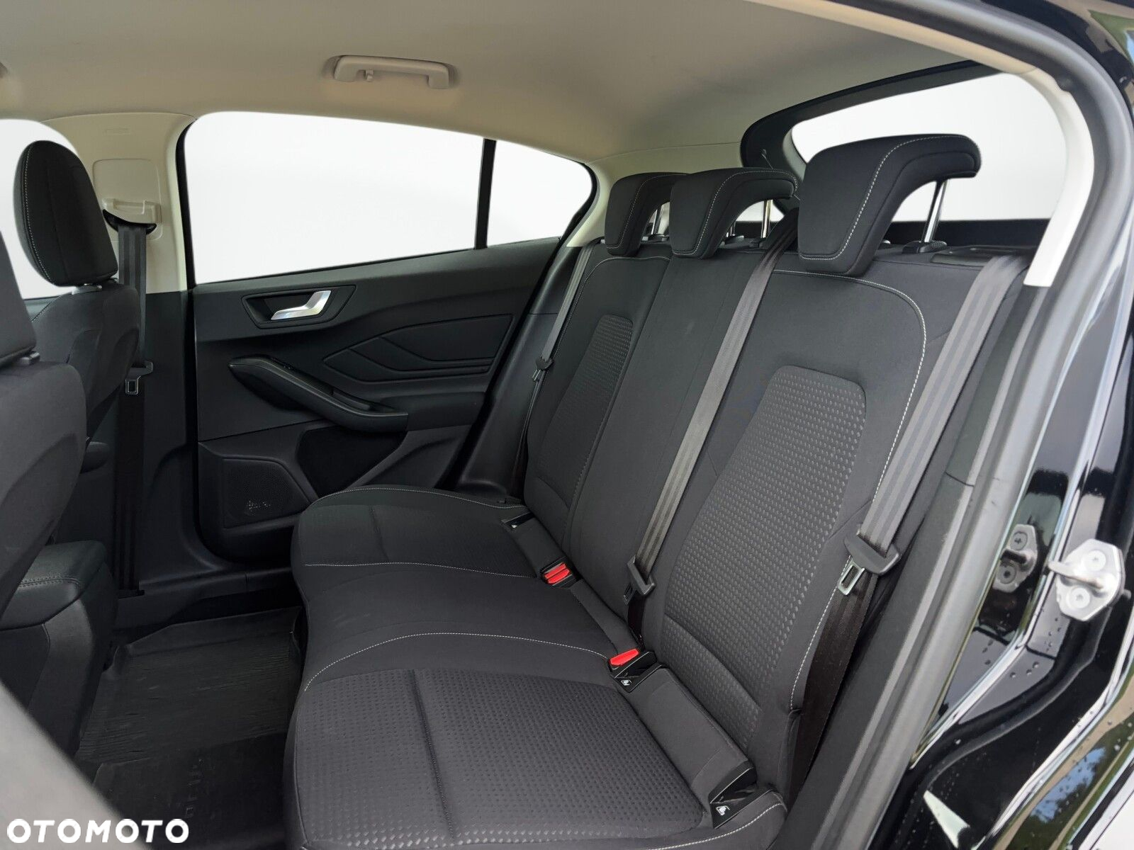 Ford Focus - 23