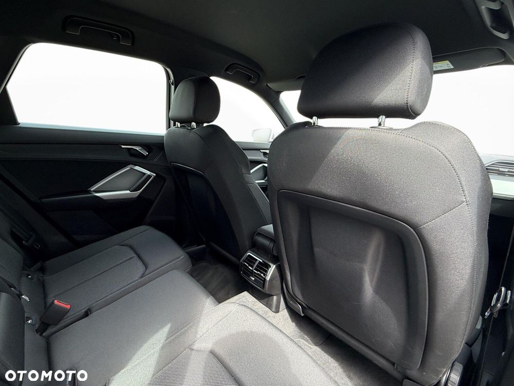 Audi Q3 35 TFSI mHEV Advanced S tronic - 28