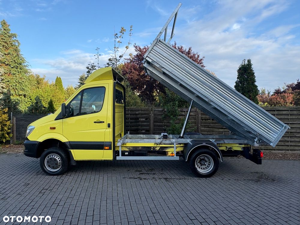 Mercedes-Benz Sprinter - 5