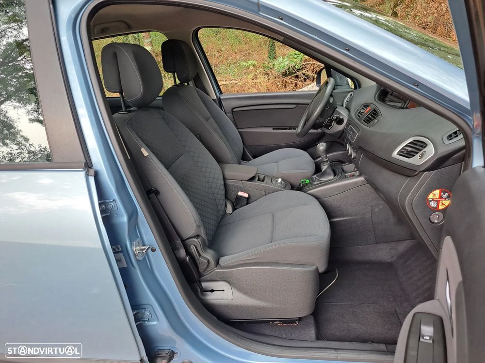 Renault Scénic 1.5 dCi Authentique - 10