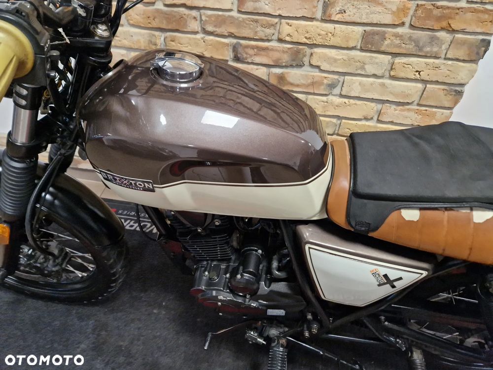 Brixton Cromwell - 37