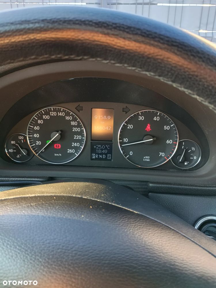 Mercedes-Benz Klasa C 180 Kompressor Automatik Elegance - 33