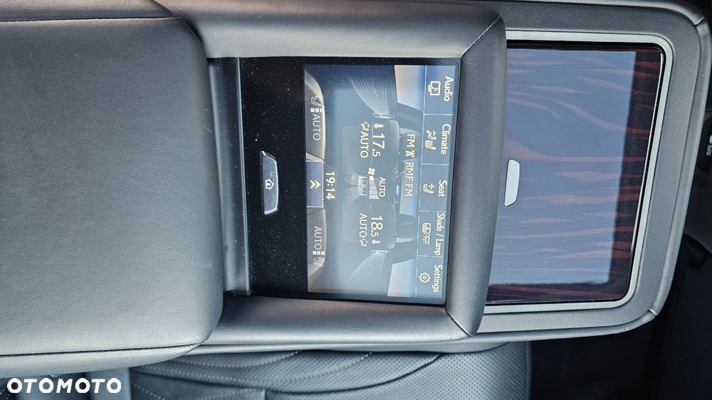 Lexus LS 500 Prestige AWD - 26