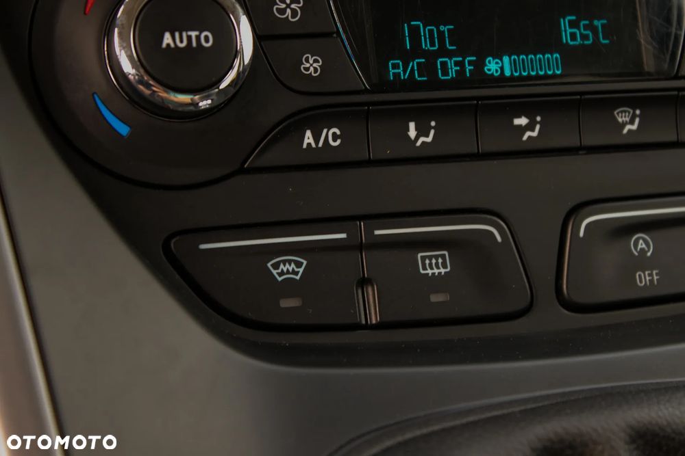 Ford Kuga 1.5 EcoBoost FWD Titanium ASS GPF - 30