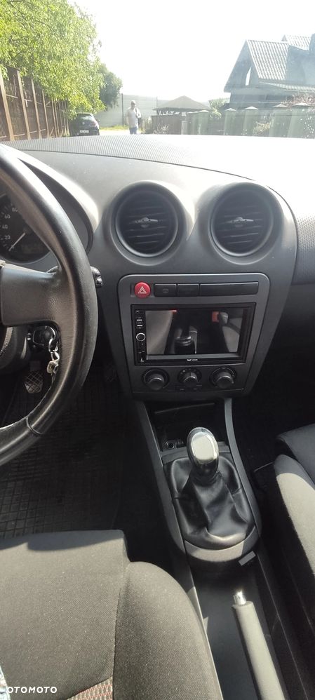 Seat Ibiza 1.4 16V Entry - 5