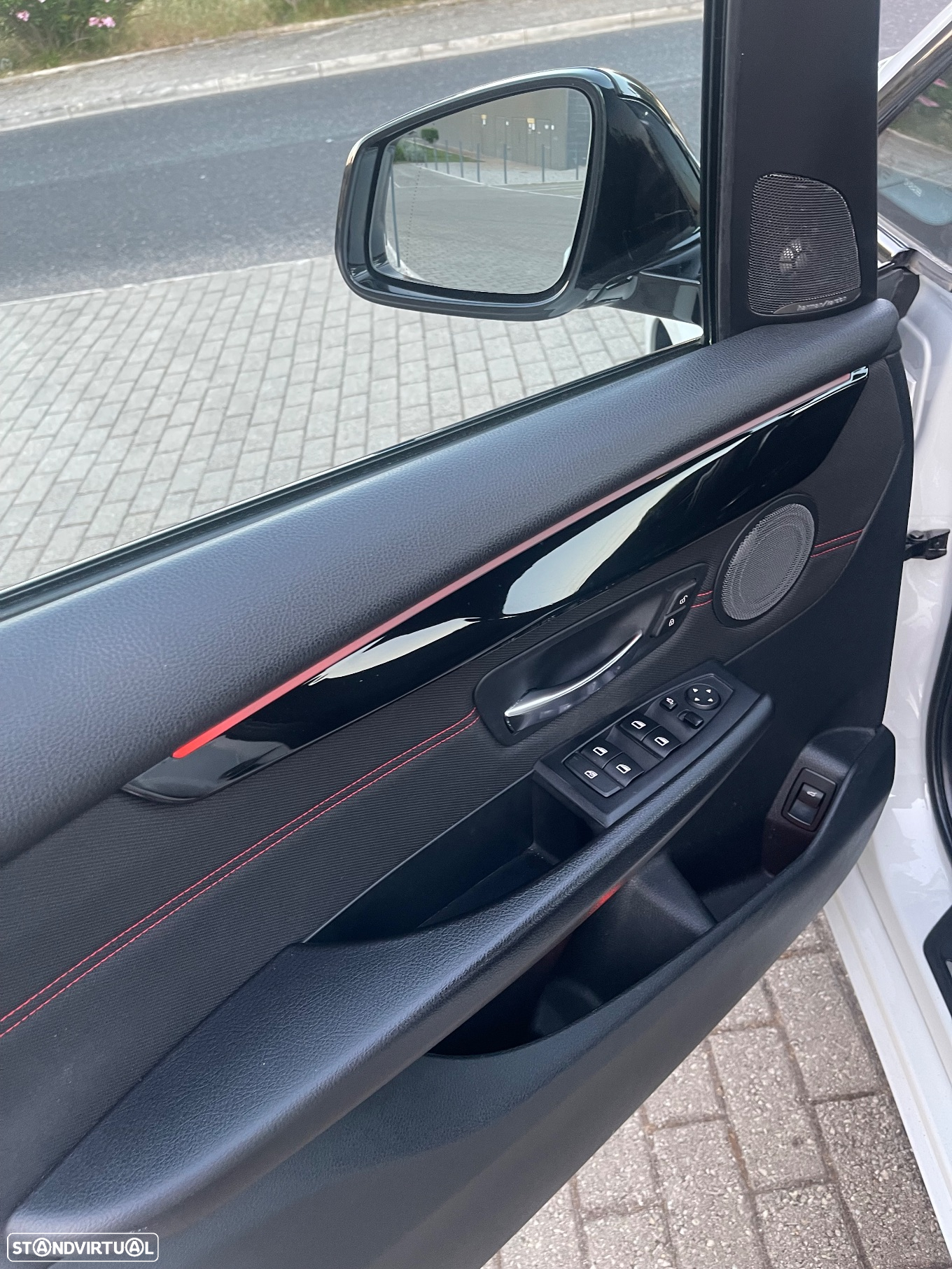 BMW 218 Active Tourer d Aut. Sport Line - 8