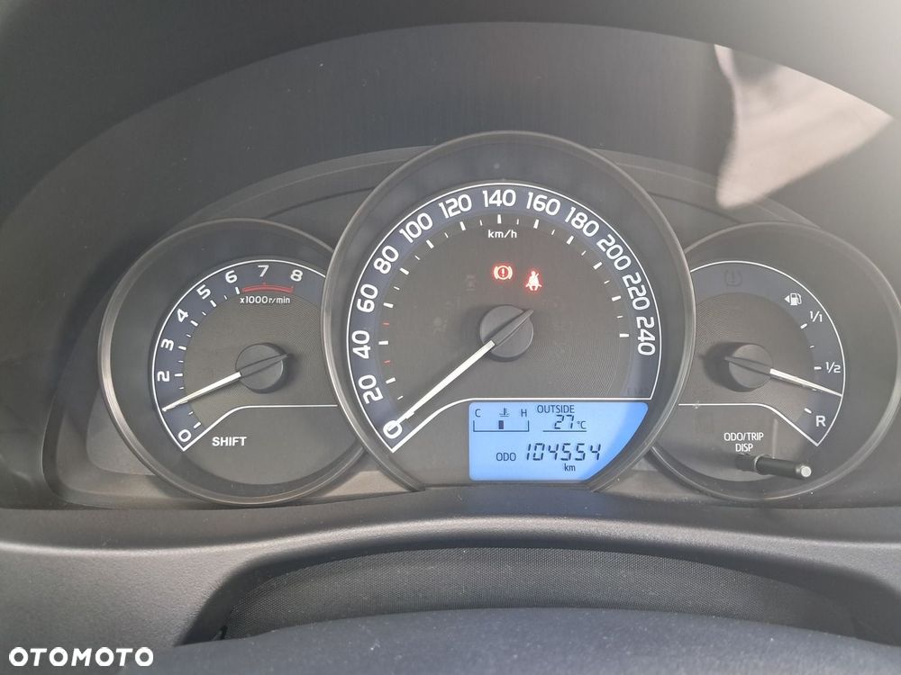 Toyota Auris 1.33 VVT-i Active - 12