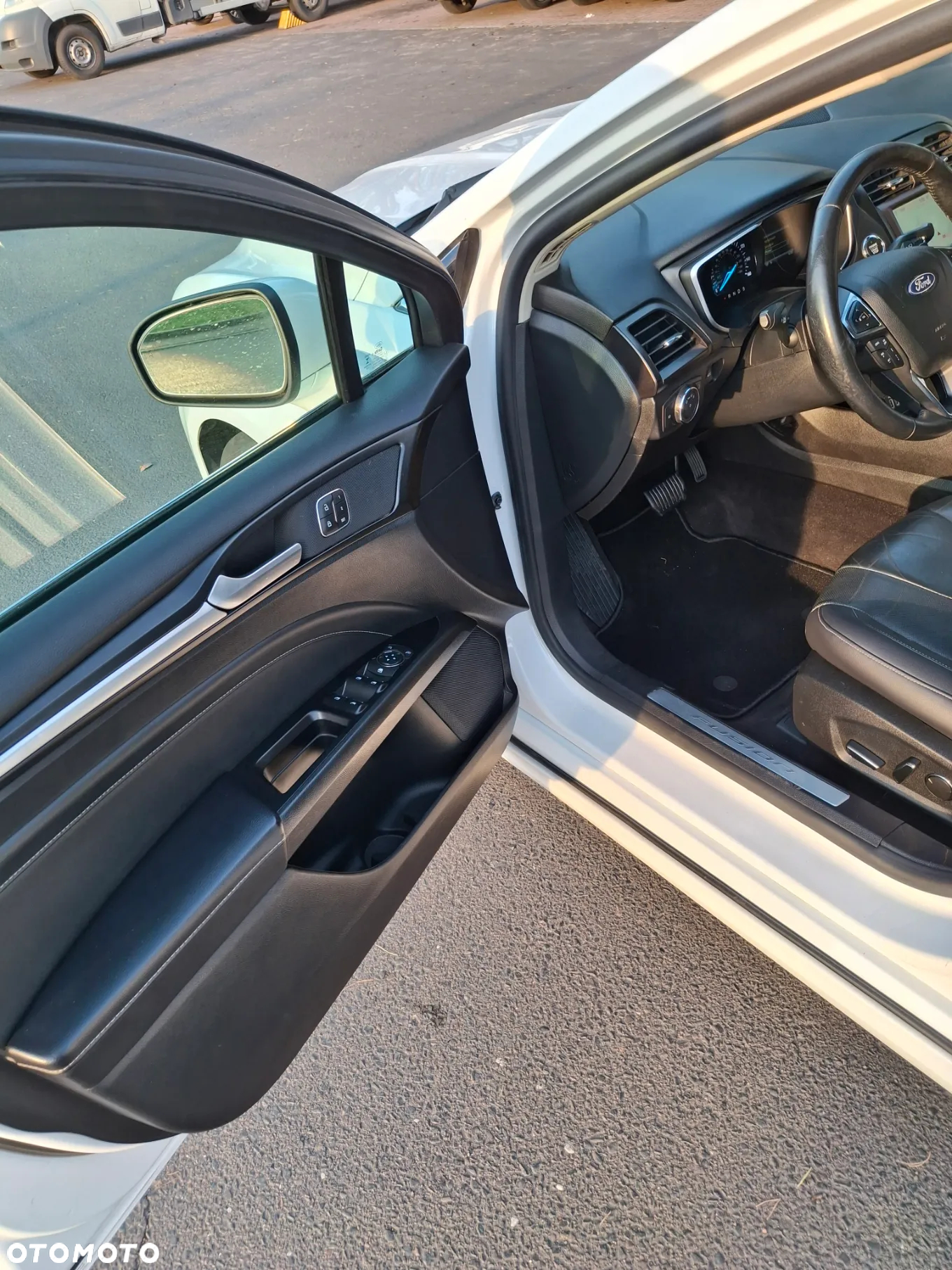 Ford Fusion 2.0 EcoBoost Titanium - 10