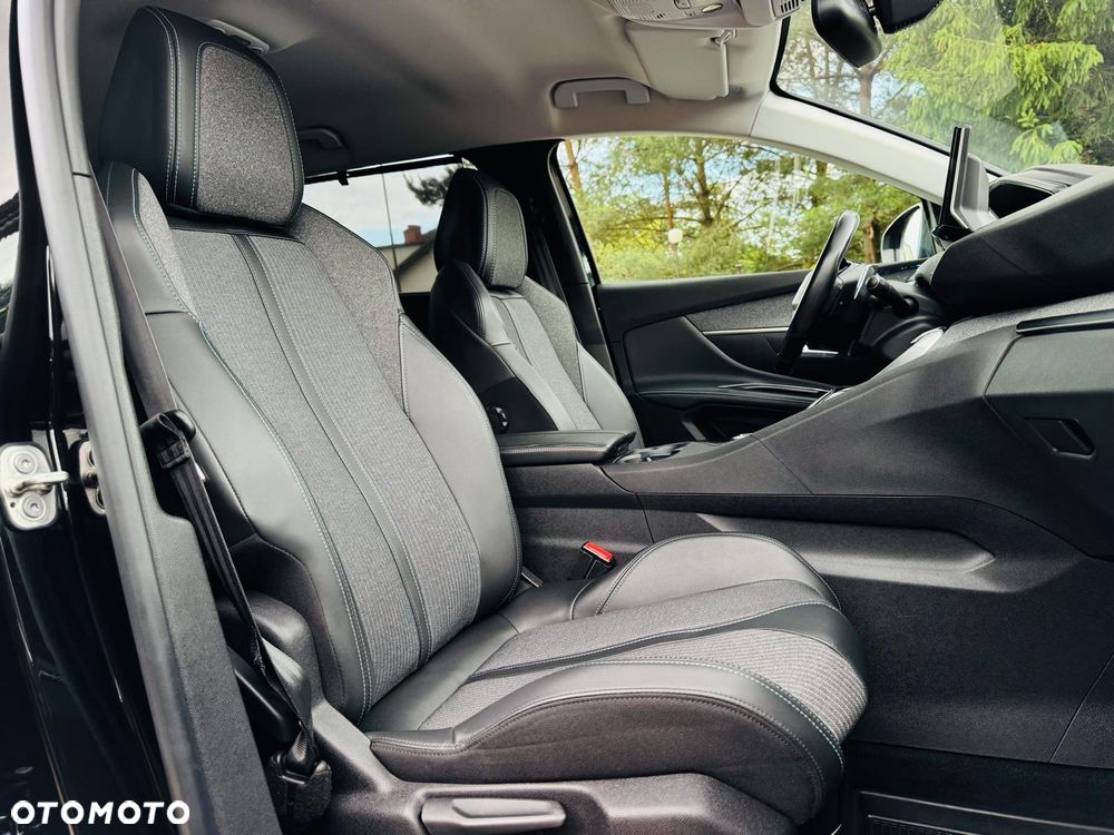 Peugeot 5008 2.0 BlueHDi Allure Pack S&S EAT8 - 37