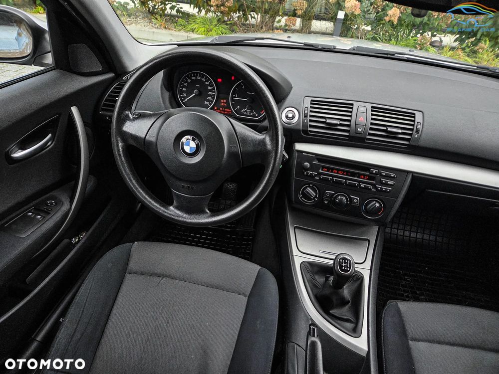 BMW Seria 1 118d - 20