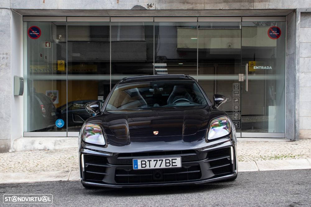 Porsche Panamera 4 E-Hybrid - 2