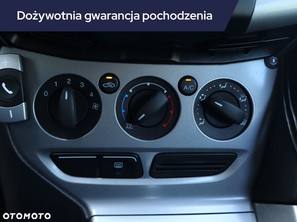 Ford Focus SW - 21