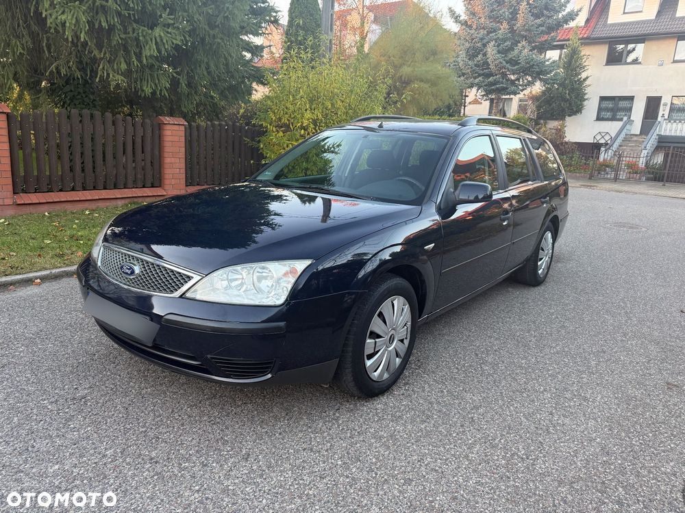 Ford Mondeo 1.8 Ambiente - 2