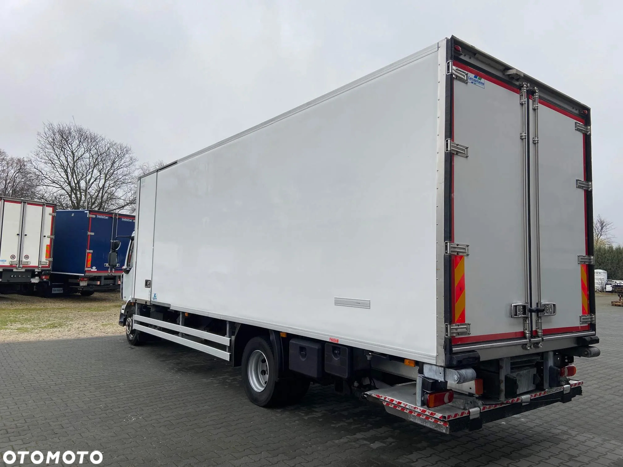 Renault MIDLUM 270 DXI 16 T  CARRIER SUPRA 950 MT - 4