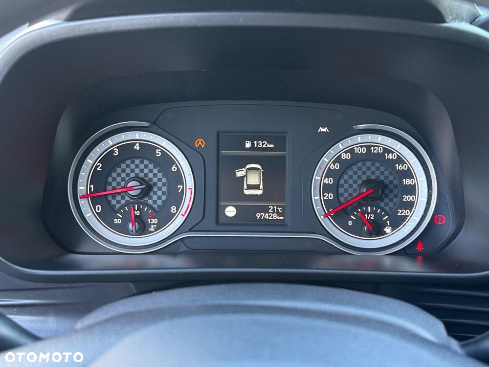Hyundai i20 - 17