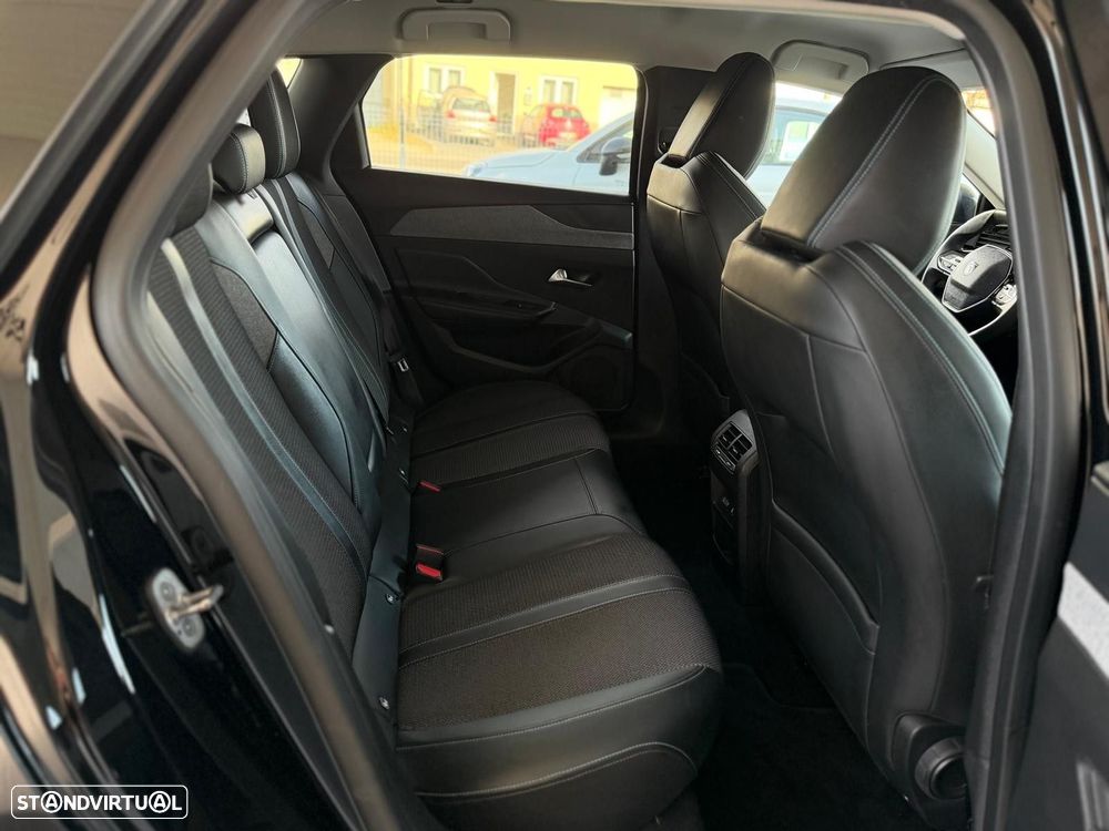 Peugeot 308 SW 1.5 BlueHDi Allure - 23