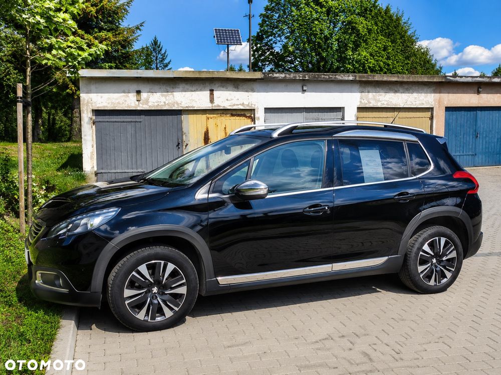 Peugeot 2008 1.2 Pure Tech Allure S&S EAT6 - 1
