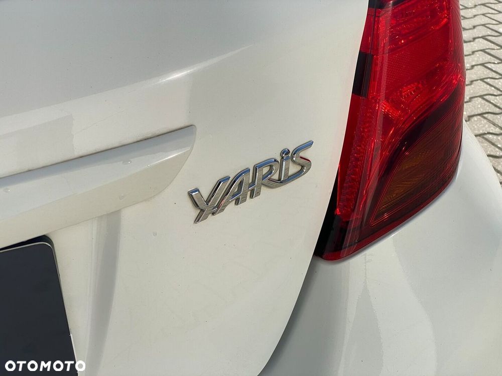 Toyota Yaris - 33