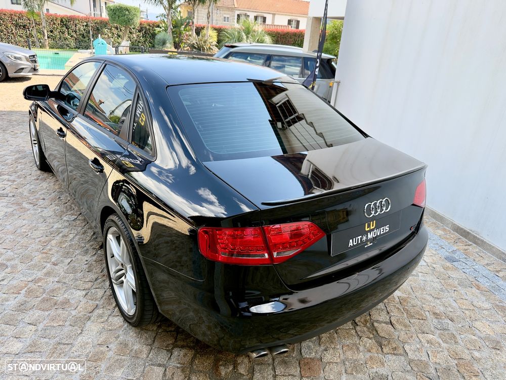 Audi A4 2.0 TDI S-line - 24