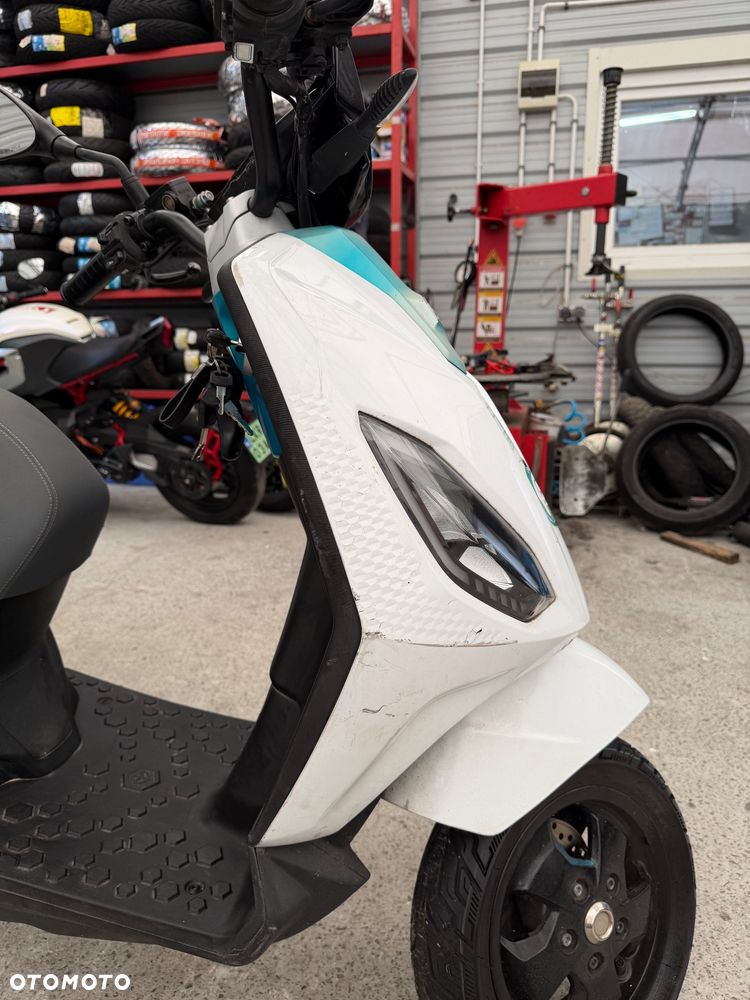Piaggio Inny - 16