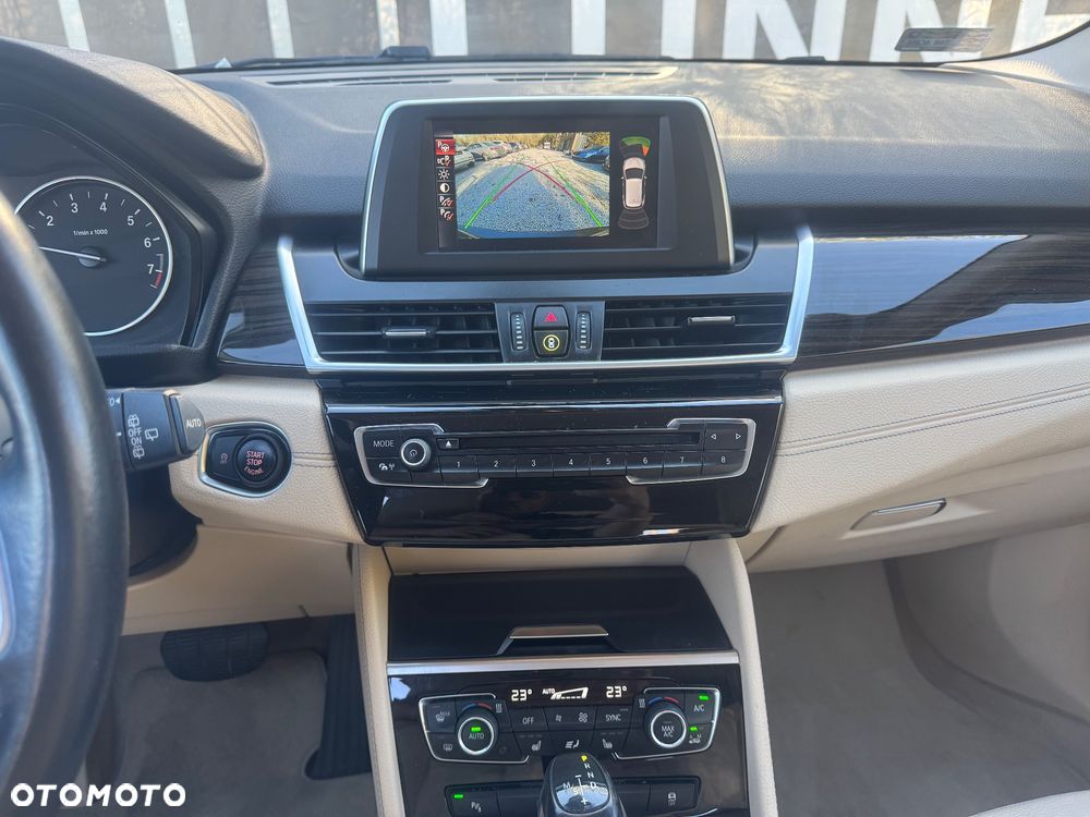 BMW Seria 2 218i Luxury Line - 19